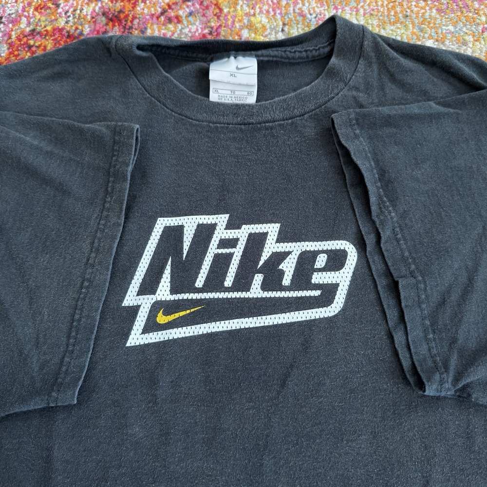 Vintage Y2K Nike Mesh Font Graphic T-Shirt XL